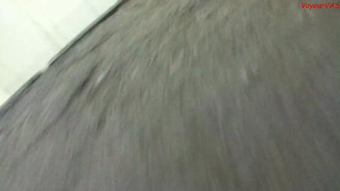 37686