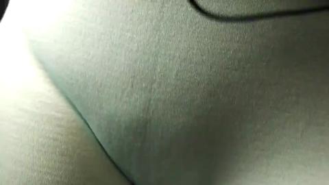 39010