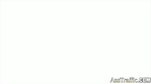 4935